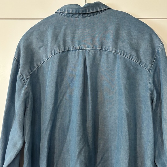 Lot of 2 XL Old Navy Maroon and A New Day Denim Button Down Shirts Like New - Picture 4 of 15